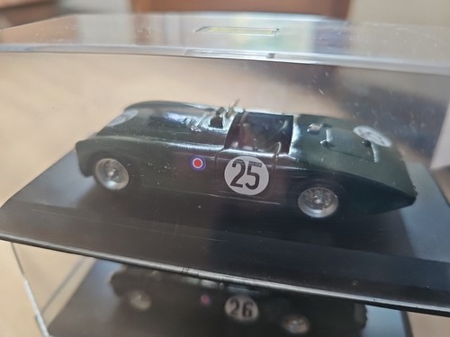 Top model aston - sb,