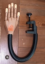 Nails Nail Trainer Hand Practice Hand Manicure Training “NICE!" w/ Table Clamp