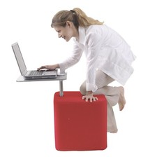 Pouf à tablette réglable