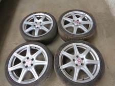 Honda Civic Type R FN2 2008 set of 4 Wheels very Nice condition good Tyres