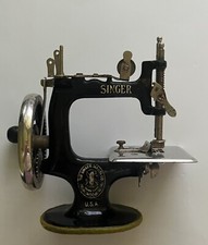 Ancienne machine à coudre