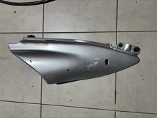 Cache latéral droit de SUZUKI