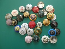 LOT 30 PLAQUES CAPSULES