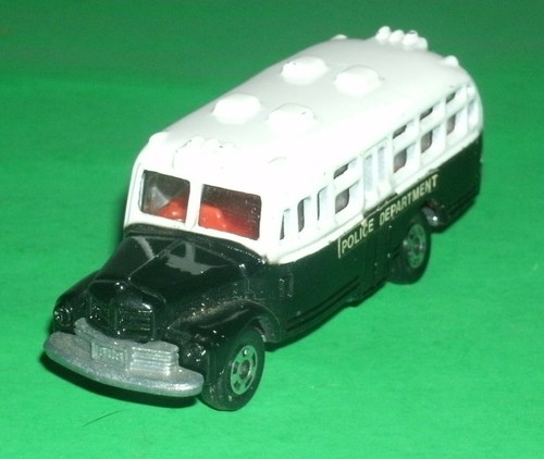 110 scale isuzu bonnet - 1/110,