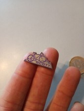 Badge pin s brooch bike cycling SCOTT MOUNTAIN BI 