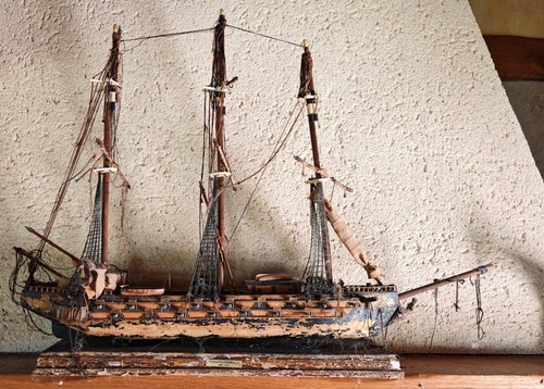 Maquette ancienne frégate - ancienne,