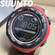 Montre-bracelet SUUNTO VECTOR bracelet en caoutchouc rouge modèle numérique e...