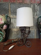 Pied de lampe en fer forgé