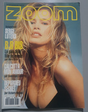 MAGAZINE IMAGE PHOTO - ZOOM