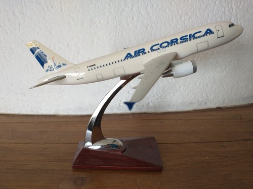 Air corsica maquette avion - air,