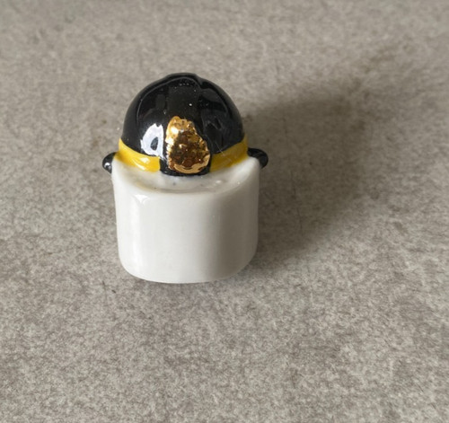 Feve casque pompier 2004 - feve,