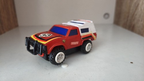 Toyota hilux slot car - toyota, artin