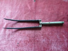 Fourche 228mm  en acier pour