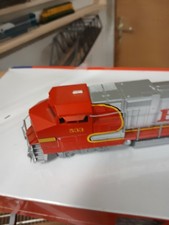 LOCOMOTIVE DIESEL HO SANTAFE