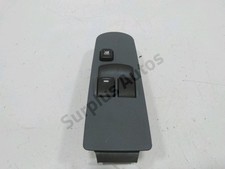 COMMANDE LEVE-VITRE AVANT