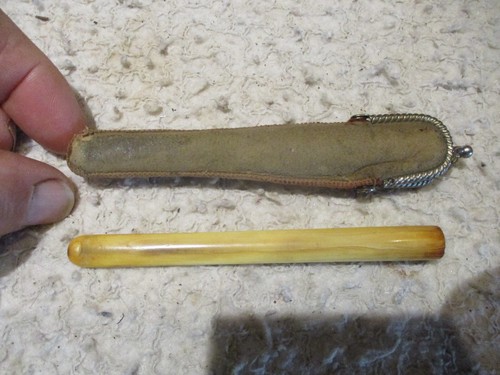 Ancien porte fume cigarette - porte, ou