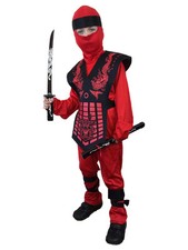 Rouge de Garçons Costume