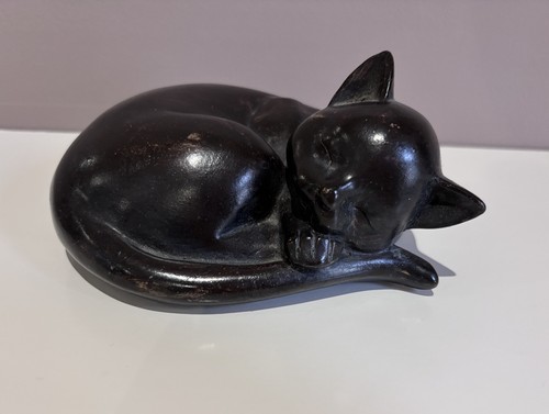 Chat décoratif marron