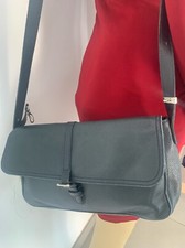 Longchamp bag in dark bleu patrol color / sac en cuir  bleu patrol - Bandouliere