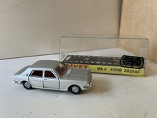 DINKY TOYS 164 Mk 4 ford zodiac
