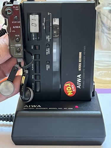 Aiwa cassette player - cassette,