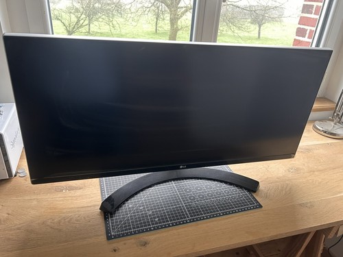 Moniteur - moniteur, pc