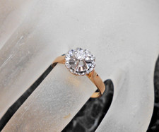 Bague solitaire 2 ors   18K  diamant     poincon  750   T 52