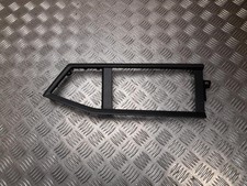 Cache buse d'air multimédia