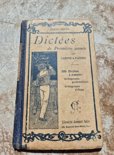 Livre scolaire ancien - ,