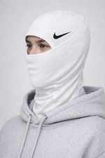 Cagoule Nike Pro Blanche Hiver