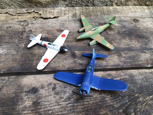 Lot miniature avion - miniature,