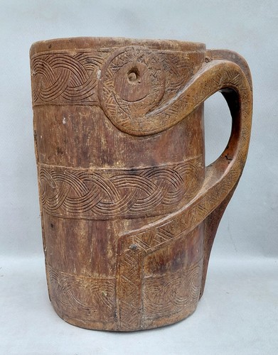 Tres ancien pot lait - a,