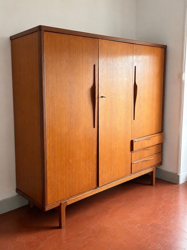 Grande armoire scandinave