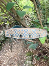 porte serviette mural en metal