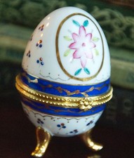 PORCELAIN EGG TRINKET BOX HAND PAINTED GOLD GILT PINK FLORAL COBALT BLUE 3.5"H