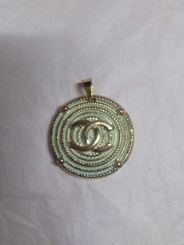 Collier upcyclé avec - collier,