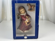 Figurine Goebel 41 058 ange avec cheval à bascule 21 cm. - Excellent état
