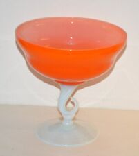 Ancienne coupe en verre orange