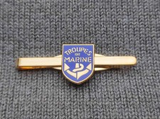 PINCE  A  CRAVATE  -  TROUPES  DE  MARINE  -  METAL  DORE
