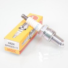 Bougie d'allumage NGK pour