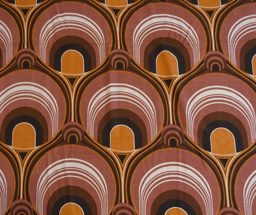 Large length 70s space age - large,