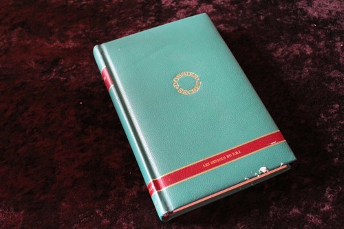 Les dessous par john - f.b.i.,