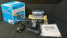 Sony CCD-TRV228E Hi8 Tape Digital Video Camera HANDYCAM BOXED TESTED 