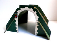 TRAINS HORNBY  ÉCHELLE "O"