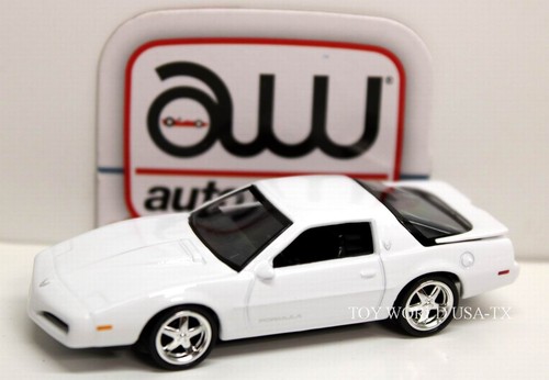 2025 auto world deluxe target - auto,