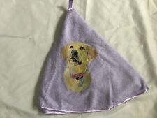 SERVIETTE RONDE BRODÉE