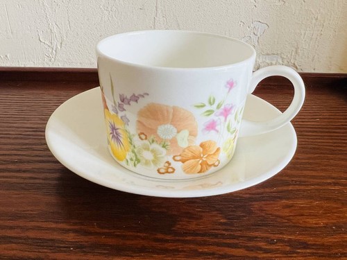 Soucoupe tasse bouquet été - tasse,