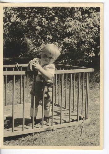 Portrait enfant parc - , jeux