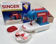 SINGER Chainstitch Sewing Machine - Britains Petite Ltd 1994 - VGC