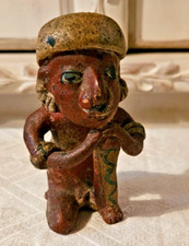 STATUETTE ROUGE BRIQUE PEINTE ANTHROPOMORPHE AMERIQUE CENTRALE VEILLARD AGROUPI